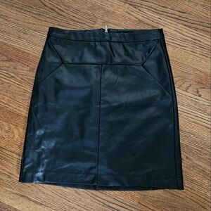 Reitmans faux leather mini skirt